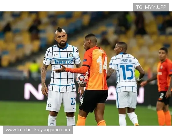 AC米兰靠节拍控制不断瓦解对方阵型